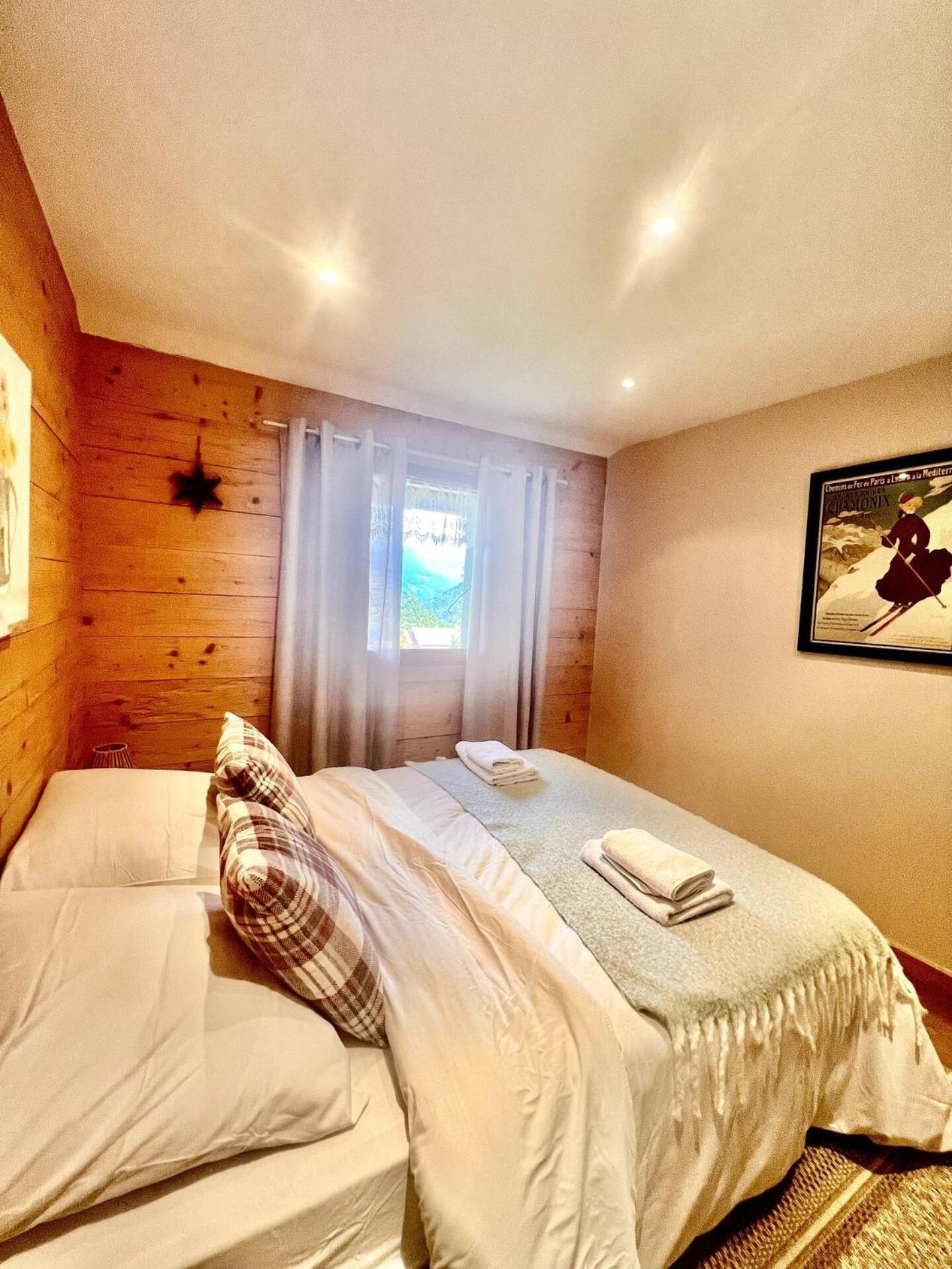 Charming Family Chalet For 8 People, With Private Hot Tub Les Clefs Exterior photo